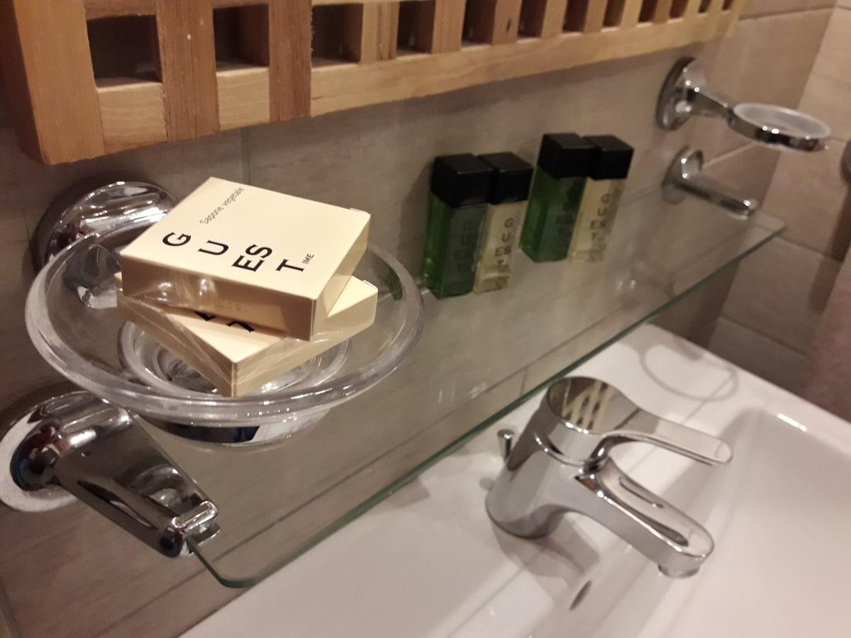 فندق Equirelais Lomnago المظهر الخارجي الصورة